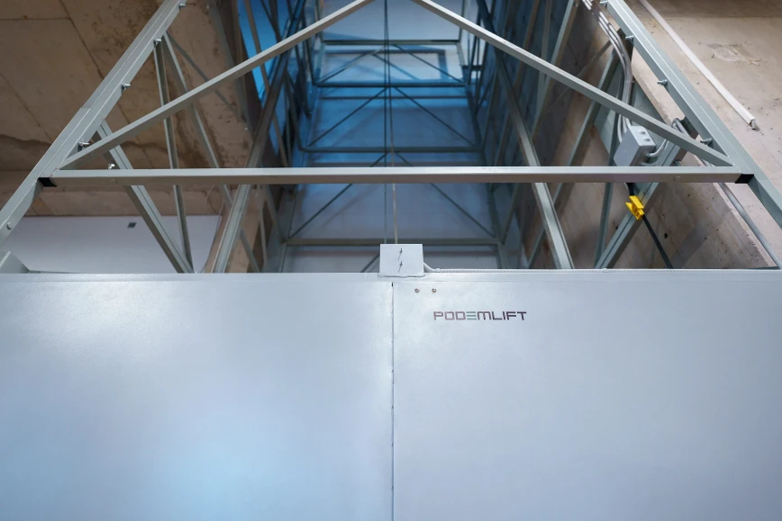 PODEMLIFT® X1-3000 | Высота подъема 7,0 м | Размер платформы 2,6*3,0*2,5 Фото
